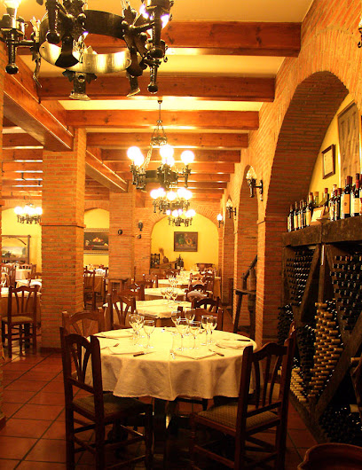 Mesón Restaurante La Bodega